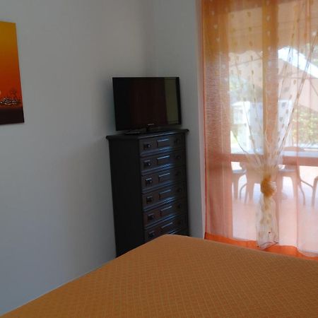 Rose Apartment Luni Kültér fotó
