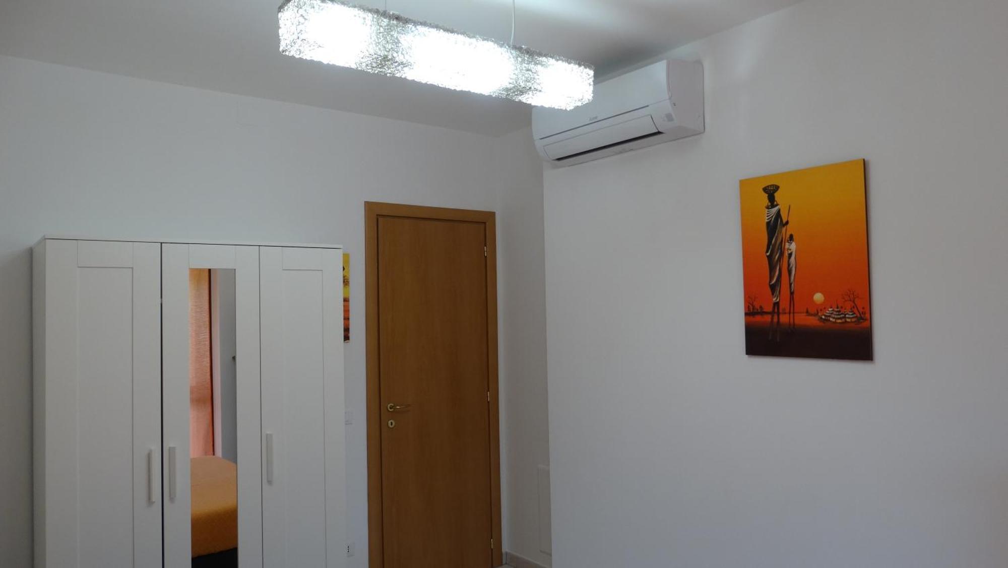 Rose Apartment Luni Kültér fotó